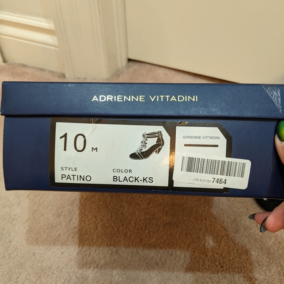 Adrienne Vittadini Flower Sandals - Picture 10 of 10